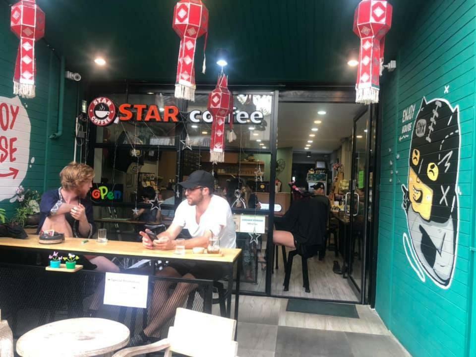 Enjoy House Hostel Τσιάνγκ Μάι Εξωτερικό φωτογραφία
